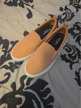 Sperry Top-Sider Perforated Slip-On Sneakers Peach Orange Size 7